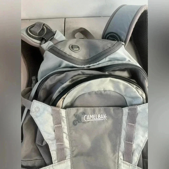 Camelbak Helena 20 L hydration backpack (No bladder) - Picture 3 of 9